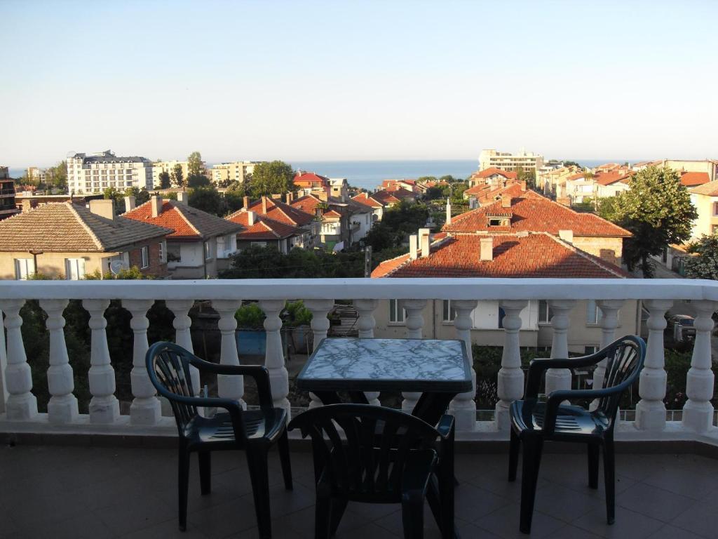 Kirovi House - Guest Rooms Царёво Экстерьер фото